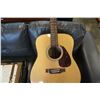 Image 2 : ETERNA EF-31 ACOUSTIC GUITAR - NEEDS STRINGS