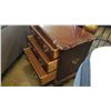 Image 3 : PENNSYLVANIA HOUSE MAHOGANY 3 DRAWER CHEST