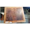 Image 3 : VINTAGE 2 DOOR CABINET