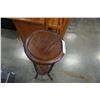 Image 2 : MAHOGANY BARLEY TWIST PLANTER STAND