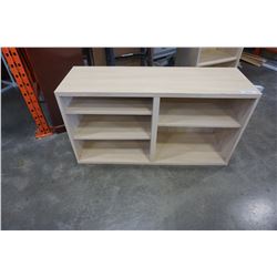 SHORT MAPLE SHELF