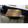 Image 2 : VINTAGE PAINTED WOOD 1 DRAWER SIDE TABLE