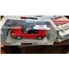 Image 3 : REVELL BASS BUSTERS SET MODEL CAR AND BOAT, UT MDOELS DIE CAST CAR 1:18 AND 1925 KENWORTH STAKE TRUC