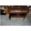 Image 3 : VINTAGE 2 PIECE CHINA CABINET