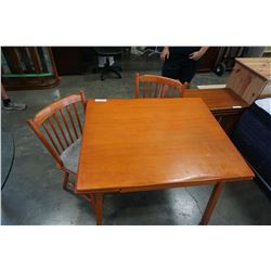 VILAS MAPLE DRAWLEAF DINING TABLE WITH 2 CHAIRS