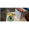 Image 1 : 2 SPRINKLERS AND CAR WASH ITEMS