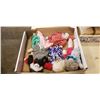 Image 2 : 2 boxes of porcelain face dolls and collectibles