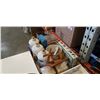 Image 3 : 2 boxes of porcelain face dolls and collectibles