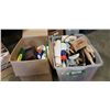 Image 1 : TOTE AND BOX OF ESTATE KITCHEN ITEMS