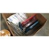 Image 3 : BOX OF PYREX, CORNING, AND FIRE KING DISHES
