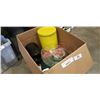 Image 1 : BOX OF TINS, ELECTRIC FIREWORKS LIGHT