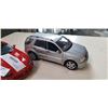 Image 2 : 3 DIE CAST CARS