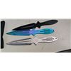Image 2 : 3 NEW THROWING KNIVES
