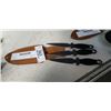 Image 1 : 3 NEW THROWING KNIVES