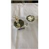 Image 2 : 2 SWAROVSKI CRYSTAL DECORATIONS WITH MIRROR STANDS