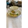 Image 2 : 27 PIECES ROYAL ALBERT TEA ROSE CHINA - 7 CUP AND SAUCER SETS