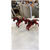Image 2 : Hand hammered copper light and 2 horse figures