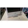 Image 2 : Apple imac computer with keyboard and mouse