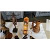 Image 3 : LOT OF ESTATE WOODEN WARES AND ANIMAL FIGURES