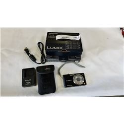 PANASONIC LUMIX FH1 12 MEGAPIXEL DIGITAL CAMERA