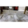 Image 1 : ANTIQUE ETCHED GLASS VASE, CRYSTAL VASE AND DECORATIVE 4 PIECE GLASS BOWL SET