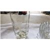 Image 3 : ANTIQUE ETCHED GLASS VASE, CRYSTAL VASE AND DECORATIVE 4 PIECE GLASS BOWL SET