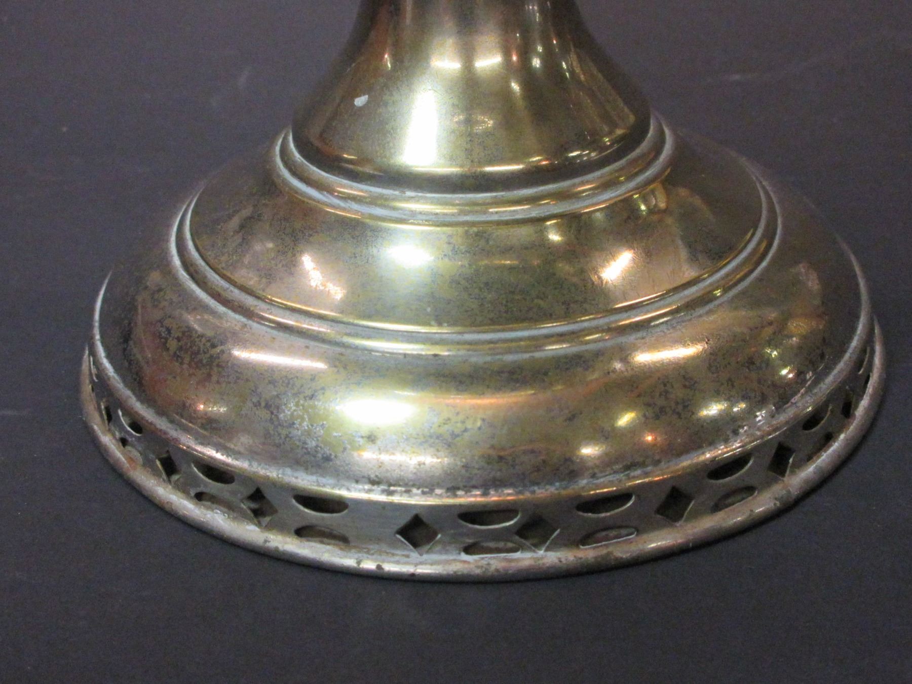 Marked "The Mantle Lamp Co Of America 1915 1916 Aladdin Model 6