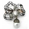 Image 1 : Victorian  Bow Pin with Diamonds and Pearl #1113957