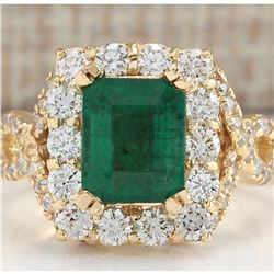 4.05 CTW Natural Emerald And Diamond Ring In 18K Yellow Gold