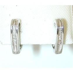 5032 14KW Gold Earrings w/ Diamonds