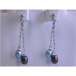 5523 Dangling Pearl and Silver Earrings