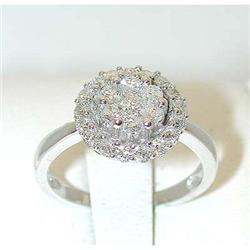 7225 14KW Gold Ring w/ Diamonds
