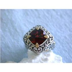 7239 Silver Ring with Garnet and Gold