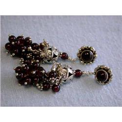 7253 Silver Earrings with Rubies