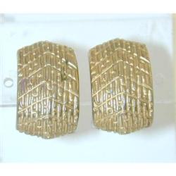 7268 ERWIN PEARL 14K Gold Clip-on Earrings
