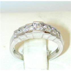 7601 14KW Gold Ring w/ Diamonds