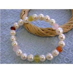 7603 Pearl Bracelet