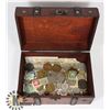 Image 1 : ESTATE BOX OF COINS/BILLS/STAMPS FROM TRAVELS
