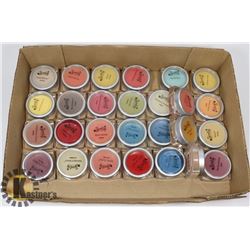 FLAT OF ASSORTED SCENTSY LARGE SAMPLES