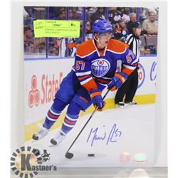 DAVID PERRON EDMONTON OILERS SIGNED 8X10 PHOTO