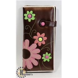 NEW SHAG WEAR WOMENS WALLET
