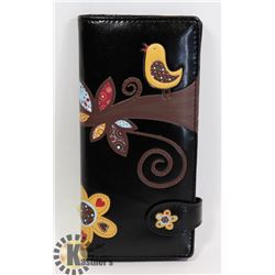 NEW SHAG WEAR WOMENS WALLET
