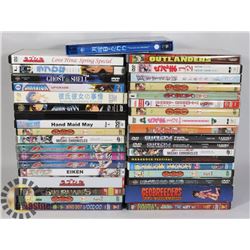 LARGE FLAT OF ASSORTED ANIME DVD'S