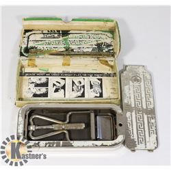 ANTIQUE ROLLS RAZOR (1940'S)