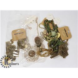 LOT OF ASSORTED NECKLACE