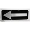 Image 1 : ROAD TRAFFIC DIRECTIONAL SIGN 3M TECHNOLOGY