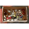 Image 1 : BOX OF ESTATE SALT AND PEPPER SHAKERS