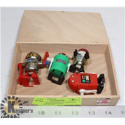 CIGAR BOX WITH FOUR VINTAGE WINDUP ROBOT TOYS