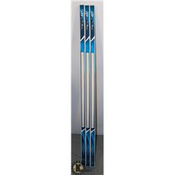 LOT OF 3 NEW LED T8 SPLIT TUBES