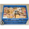 Image 1 : LARGE CRATE OF RUBBER STAMPS